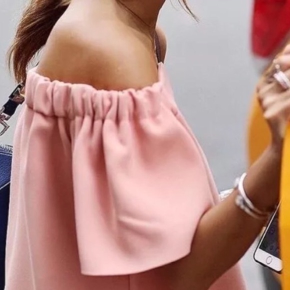 TopShop Blush Off Shoulder Top - Picture 2 of 8